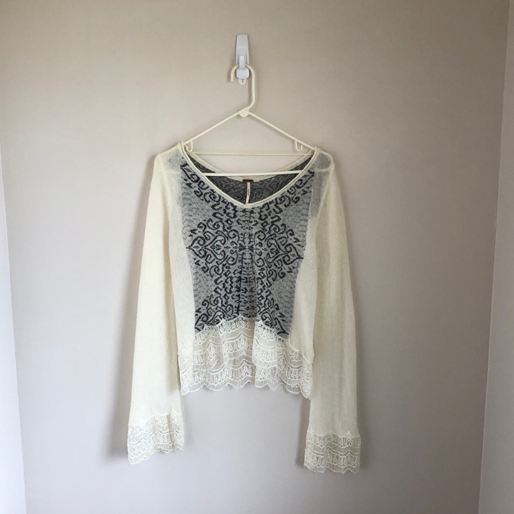 Free People Top. Short waisted, medium.